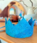 Woollen Crown