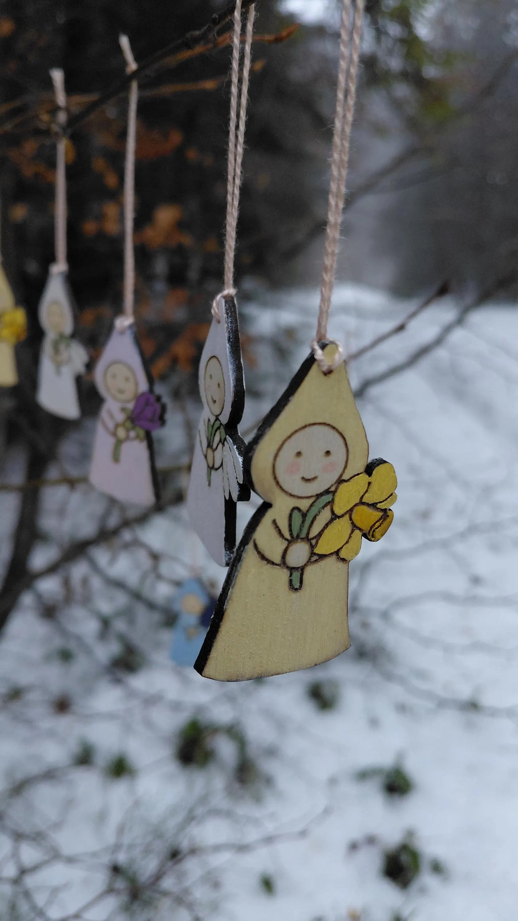 Wooden Flower Gnomes, set of 4