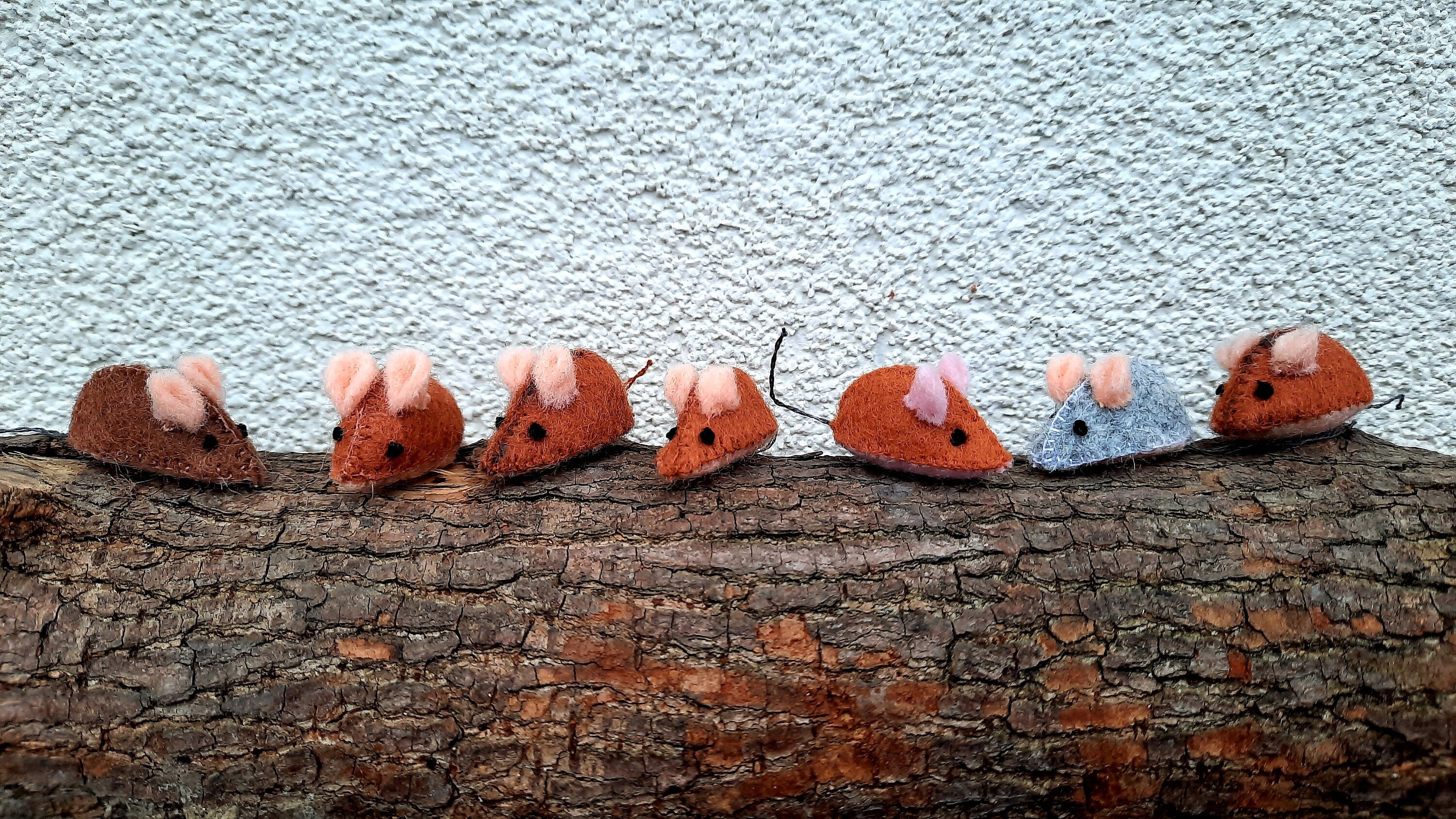 Woolfelt Tiny Mice