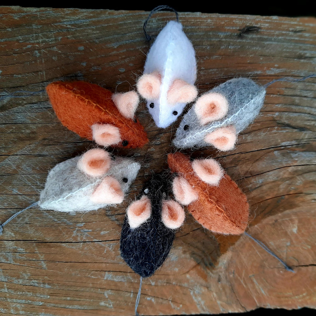 Woolfelt Tiny Mice